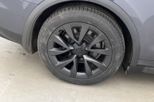 Tesla Model X Plaid 1020 ch - Image 17
