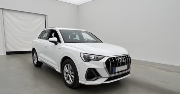 Audi Q3 Sline 40 TDI Quattro - Image 4