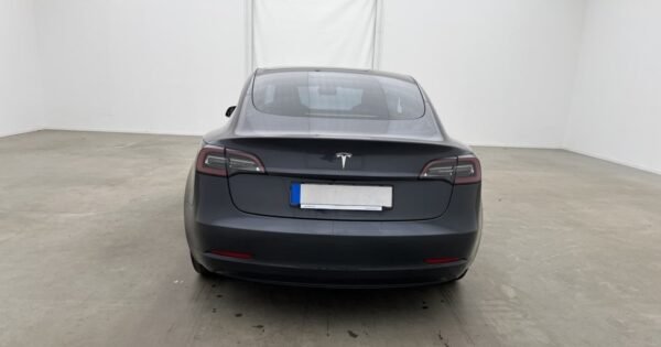 Tesla Model 3 Standard Range Plus VENDU - Image 8