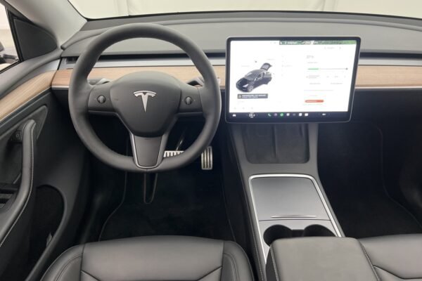 Tesla Model Y Performance VENDU - Image 2