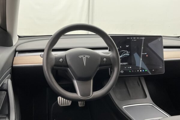 Tesla Model 3 Performance AWD VENDU - Image 9